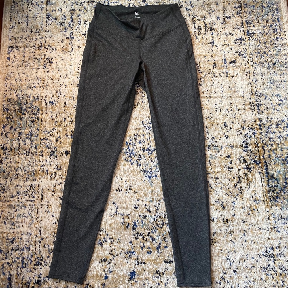 GapFit Grey Leggings - Like New | Size Small - Picture 1 of 6
